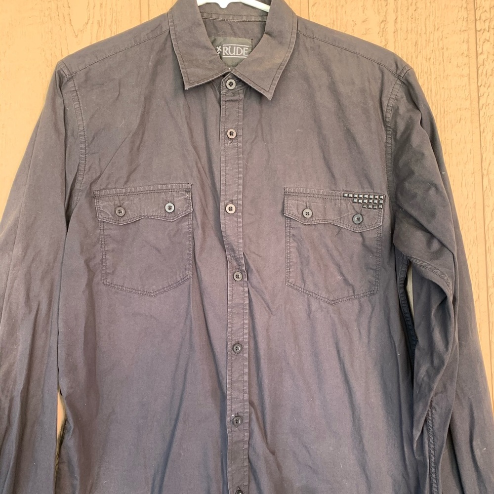 Long sleeve button up with custom pocket